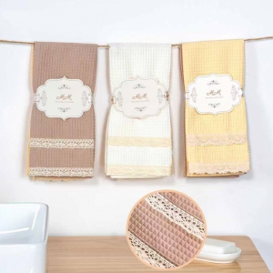 Полотенце вафельное с кружевом Арт.26-466